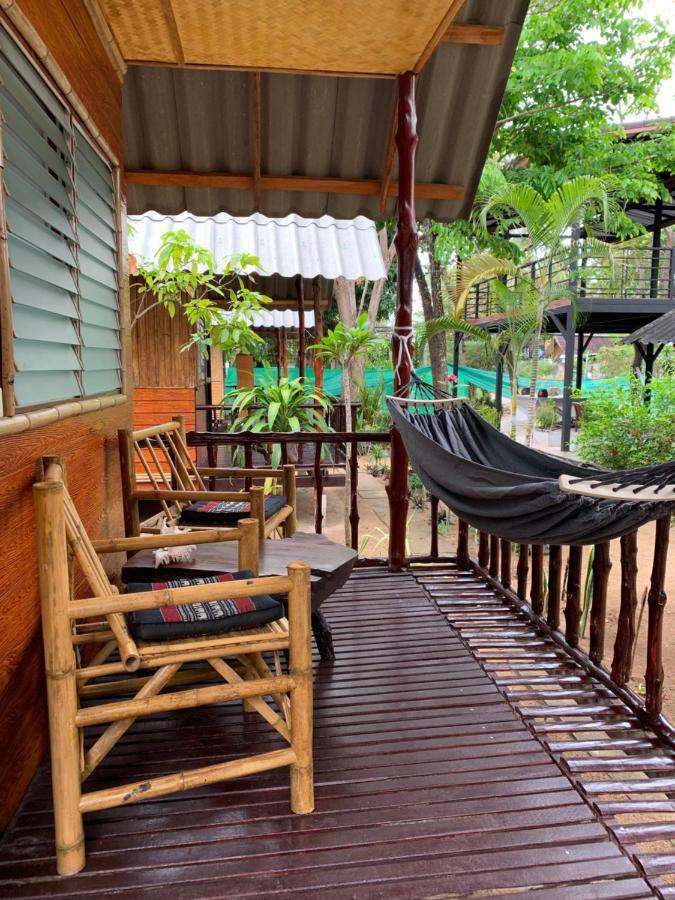 Montra Long Beach Bungalows Koh Lanta Exterior photo