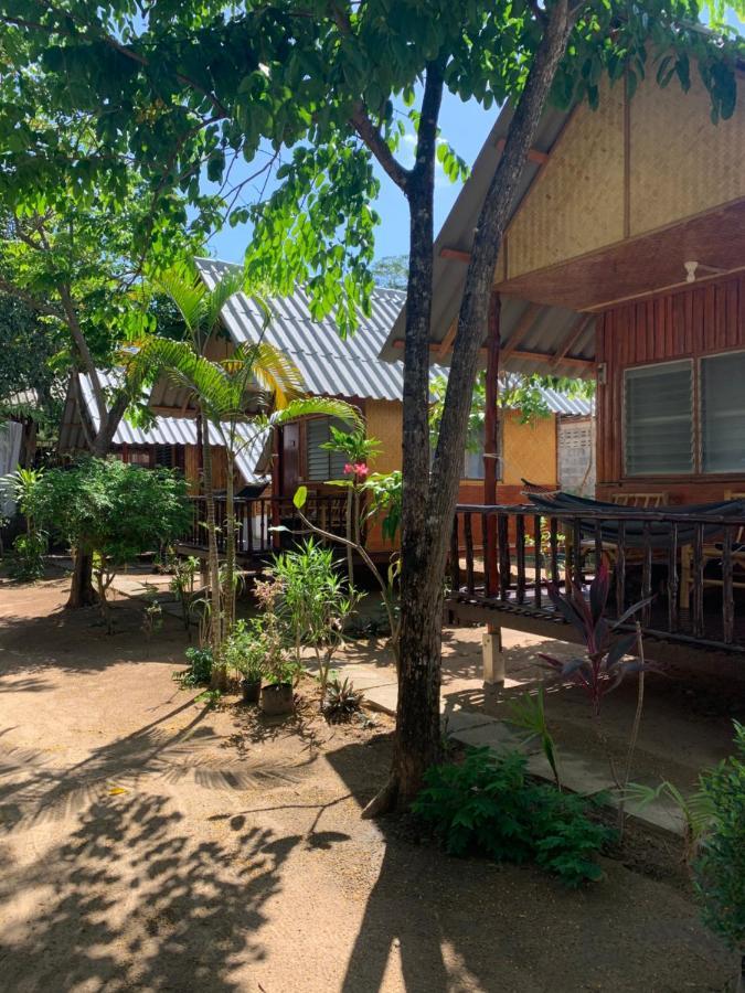 Montra Long Beach Bungalows Koh Lanta Exterior photo